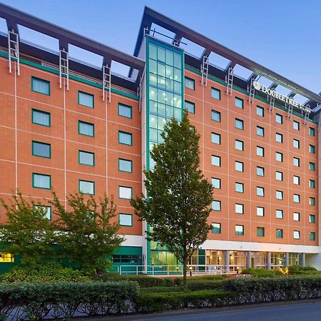 Doubletree By Hilton Woking Otel Dış mekan fotoğraf