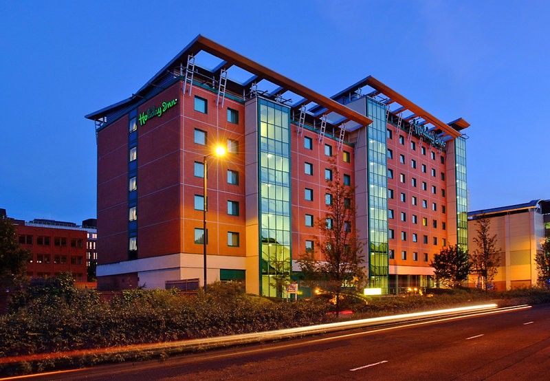 Doubletree By Hilton Woking Otel Dış mekan fotoğraf