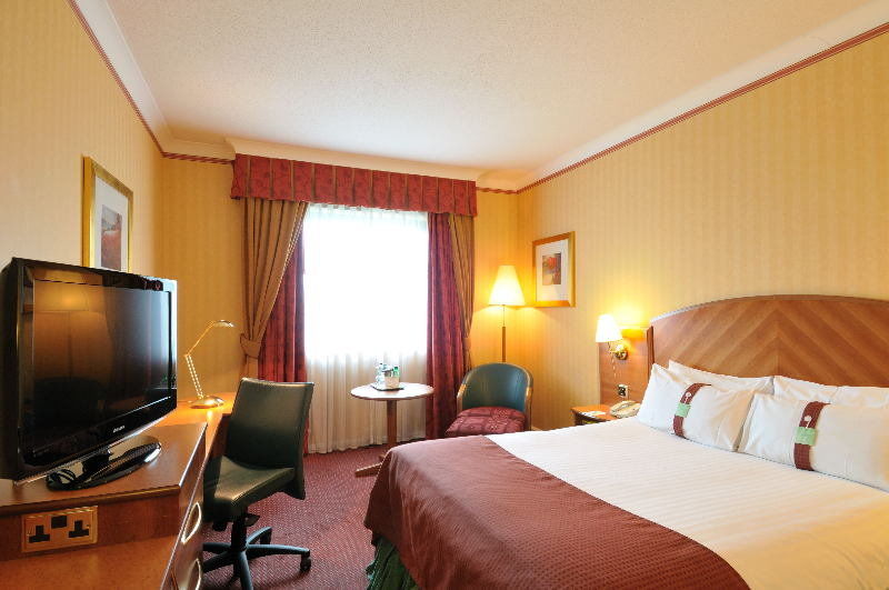 Doubletree By Hilton Woking Otel Dış mekan fotoğraf